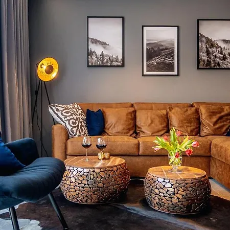 Apartamenty Na Osi Gondoli - Wyciagi Narciarskie, Trasy Rowerowe Tylko 70 Metrow Szczyrk Exterior photo